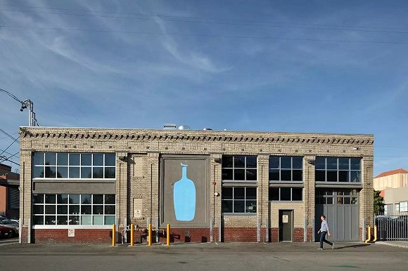 刚被雀巢收购的Blue Bottle在日本开着全世界最美的连锁店