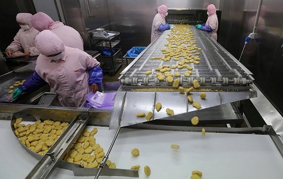 从海底捞到网红店 解决中国餐饮行业食品安全问题有多难?