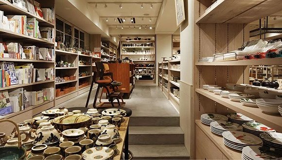 爱马仕隔壁的米店用一碗饭征服了整个银座