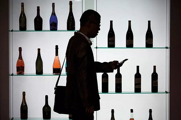 解密进口红酒的假冒江湖:A货泛滥,你喝的拉菲其实是拉非