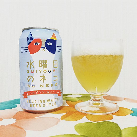 百威推出新款面向女性的罐装酒饮料