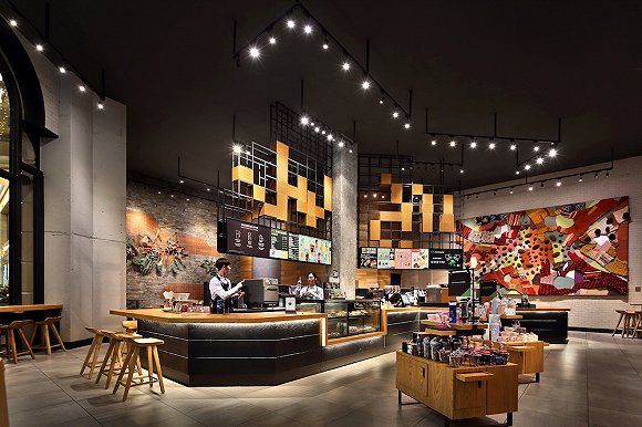 星巴克开出中国首家手语门店